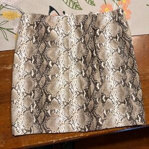 Snakeskin print skirt
